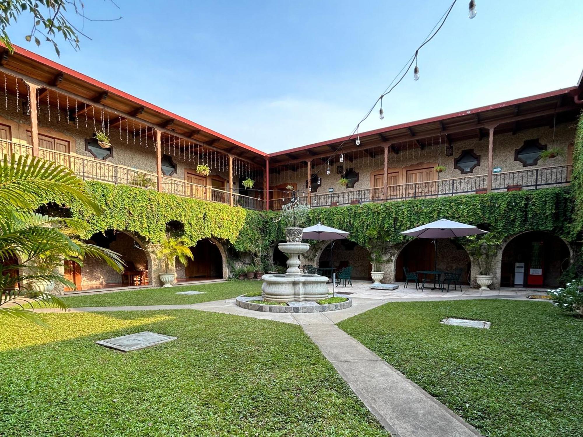 Hotel Del Patio Flores Eksteriør bilde